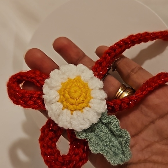 Hand Crafted Hand Knit Crochet Red Bow Barrete Hair Clip white and yellow flower - Picture 8 of 17